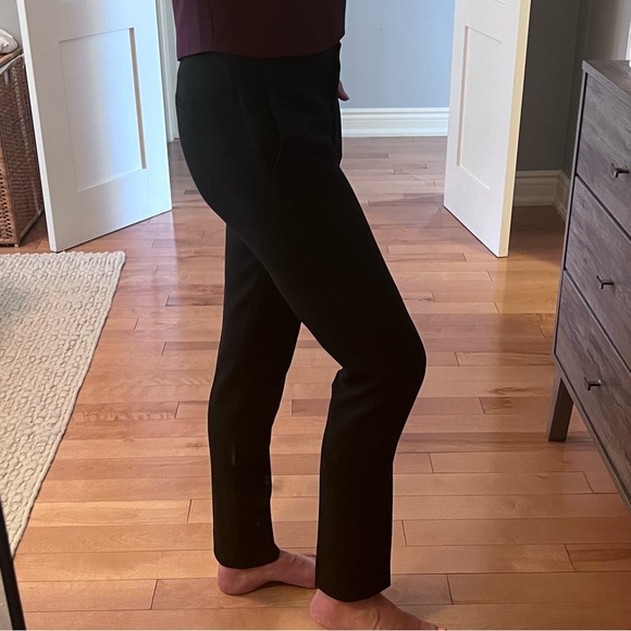 Aritzia Babaton Black Pant - Picture 3 of 10